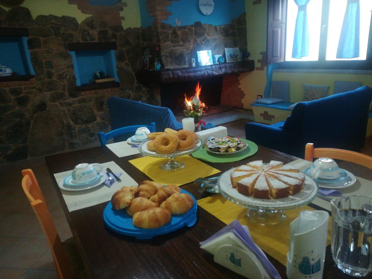 B&B La Dolce Sosta Fonni Δωμάτιο φωτογραφία